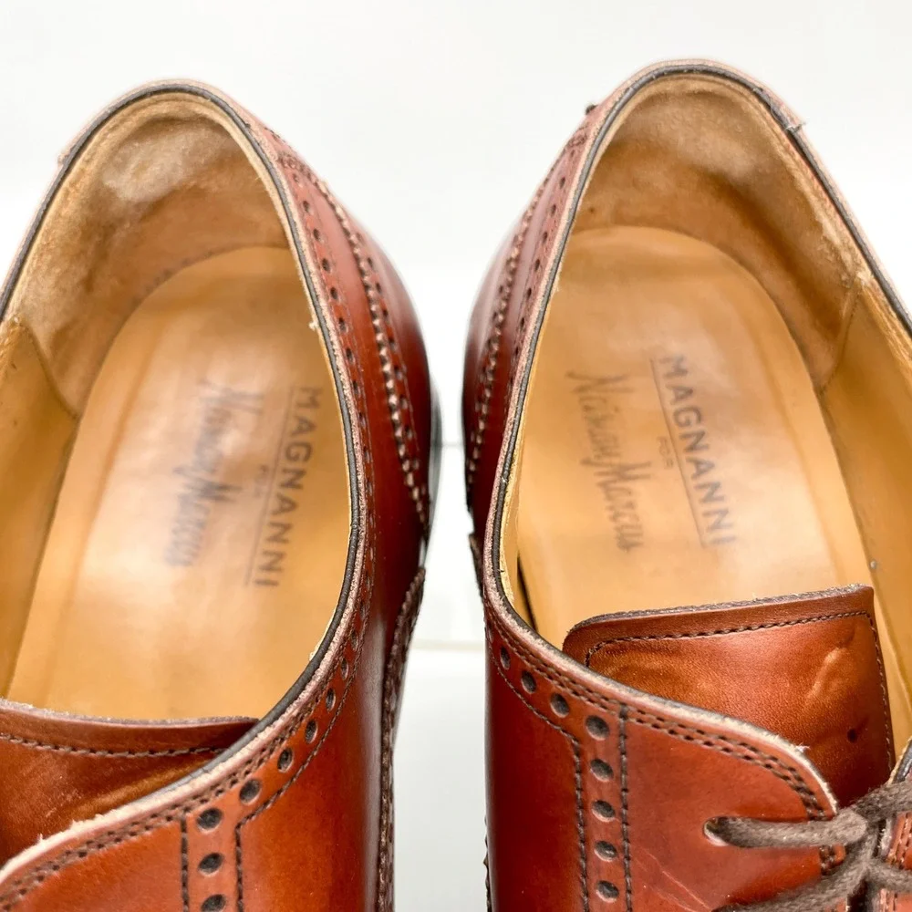Magnanni Neiman Marcus Mens 9 M Cognac Leather Wingtip Oxford Shoes Brogue Derby_8